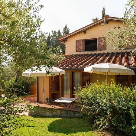 Vecchio Borgo Di Inalbi Farma