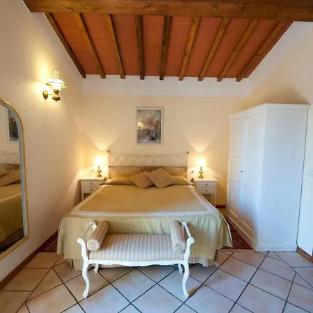 Vecchio Borgo Di Inalbi *